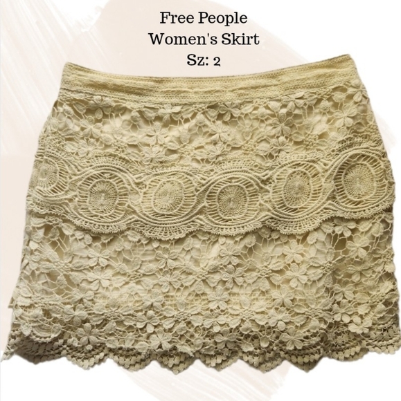 Free People Dresses & Skirts - Free People Crochet Tiered Lace Mini Skirt Off White Cotton Lined Size 2‎
